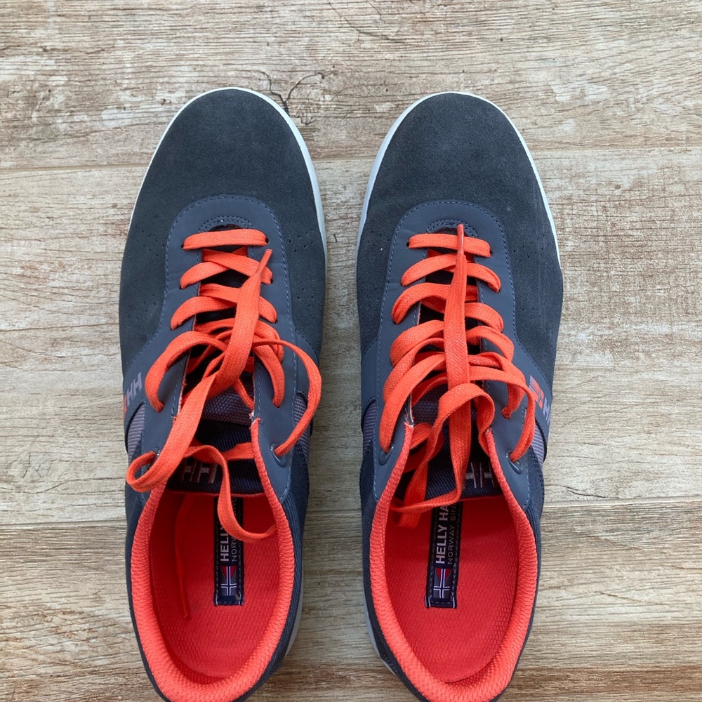 Men’s Helly Hansen sneakers 11.5